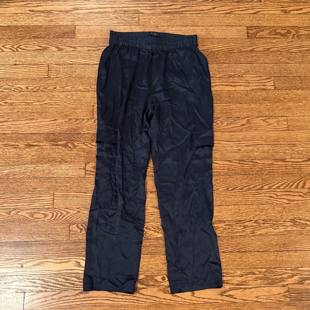 Navy 100% silk cargo Pants - Nicole miller